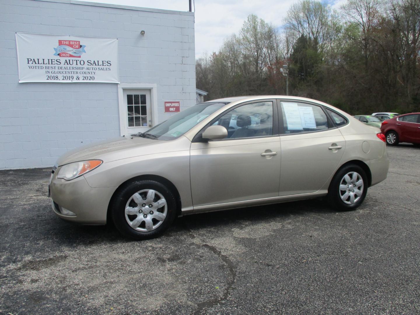 2008 GOLD Hyundai Elantra (KMHDU46D68U) , AUTOMATIC transmission, located at 540a Delsea Drive, Sewell, NJ, 08080, (856) 589-6888, 39.752560, -75.111206 - Photo#1